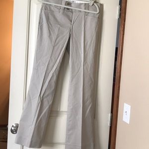 Banana Republic Sloan Fit Pants, size 6